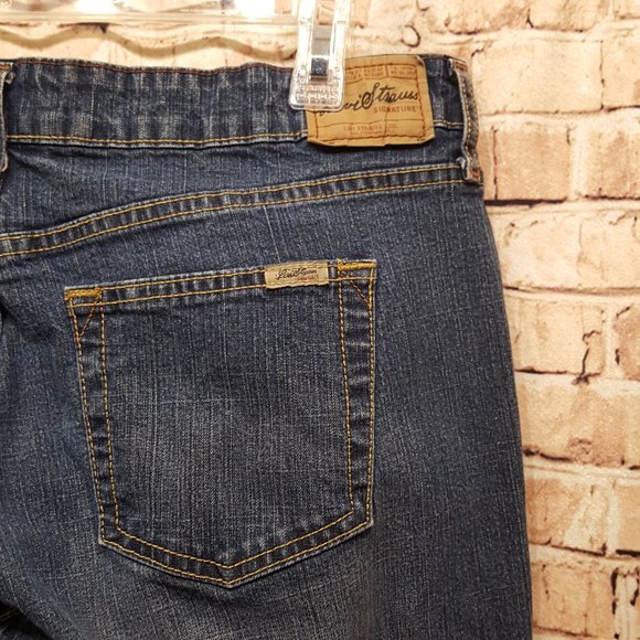 Levi's Signature Stretch Low Rise Boot Cut Size 12 Med - Picture 8 of 13
